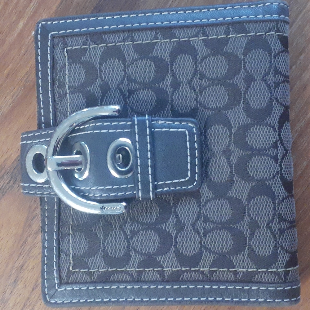 Authentic Coach Wallet